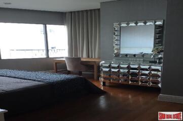 Bright Sukhumvit 24 - 2 Bed 2 Bath Furnished Apartment For Rent In Secure Managed Building Just Minutes From Phrom Phong BTS