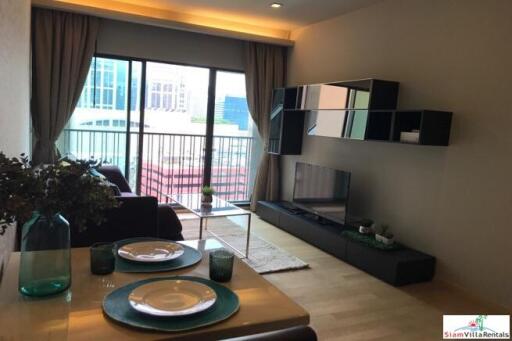 Noble Refine - Sunny Comfortable One Bedroom Condo for Rent in Phrom Phong.