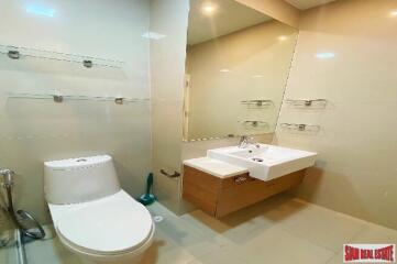 Noble Reveal  1 Bedroom and 1 Bathroom, 55 sqm., Ekkamai, Bangkok