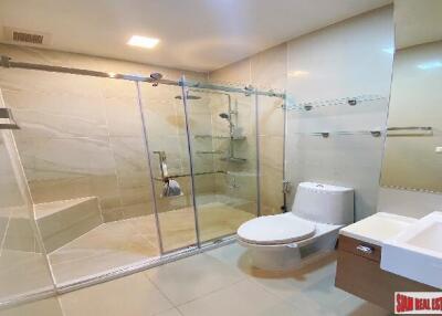Noble Reveal - 1 Bedroom and 1 Bathroom, 55 sqm., Ekkamai, Bangkok