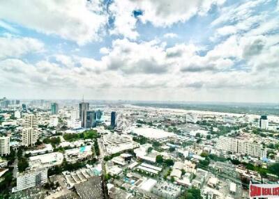 The Lumpini 24 -Top floor + Elegant Three Bedroom Mini-Penthouse for Rent on Sukhumvit 24