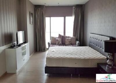 Noble Remix - 3 Bedroom. Sky bridge to Thonglor BTS. High floor with City View for Rent