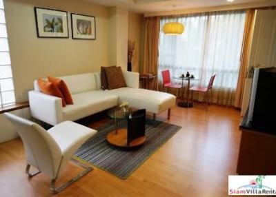 Silom Convent Garden  Large Contemporary One Bedroom Available Now for Rent