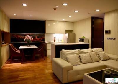 Quad Silom - Large Classy One Bedroom Condo with Extras for Rent in Chong Nonsi