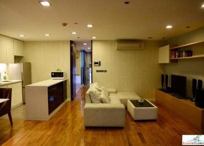 Quad Silom - Large Classy One Bedroom Condo with Extras for Rent in Chong Nonsi