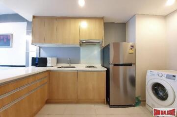 Villa Asoke - Luxury Large One Bedroom for Rent Close to MRT Phetchaburi