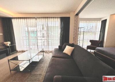 MODE Sukhumvit 61 - 1 Bedroom and 1 Bathroom, 54 Sqm, Ekkamai