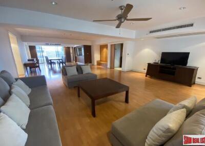 Phirom Garden Residence - Lovely 4 Bedroom Apartment for Rent in Phrom Phong