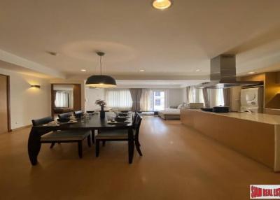 The VISCAYA Private Residence, 2 bedrooms+ 1 Study room, 3 bathrooms Apartment with 115 Sq.m.