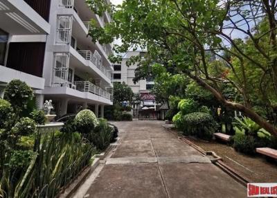 Pet Friendly Three Bedroom Condo with Green Garden Views for Rent in Ekkamai