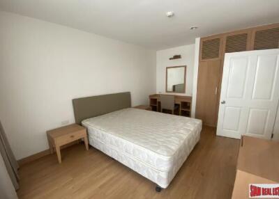 Charoenjai Place - 4 Bedroom Condo for Rent in Ekkamai