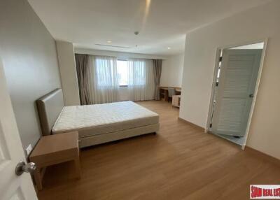 Charoenjai Place - 4 Bedroom Condo for Rent in Ekkamai