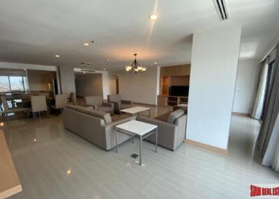 Charoenjai Place - 4 Bedroom Condo for Rent in Ekkamai