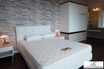Circle Condominium  Beautiful and Large 3 bedroom @ 177 Sqm for Rent in Phetchaburi