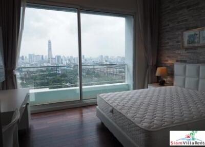 Circle Condominium - Beautiful and Large 3 bedroom @ 177 Sqm for Rent in Phetchaburi