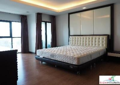 Sathorn Garden  Spacious and Modern Three Bedroom in One of the Best Areas of Silom