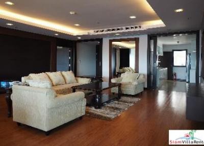 Sathorn Garden  Spacious and Modern Three Bedroom in One of the Best Areas of Silom