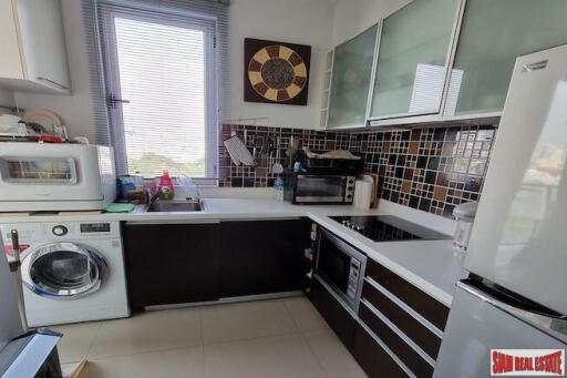 The Lofts Yennakart - Spacious and Well Appointed Two Bedroom Condo for Rent in Chong Nonsi