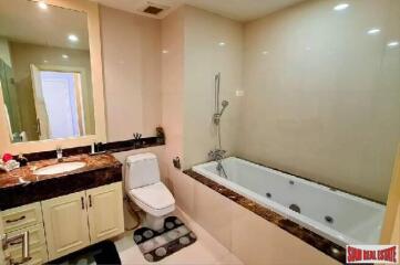 Piyathip Place - 4 Bedrooms, 482 sqm., Phrom Phong, Bangkok