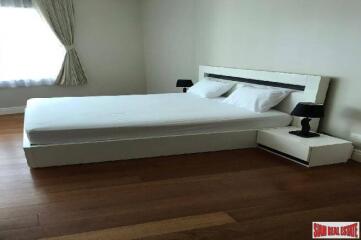 Bright Sukhumvit 24 - 1 Bedroom and 1 Bathroom, 68 sqm., Prime Location in Phrom Phong