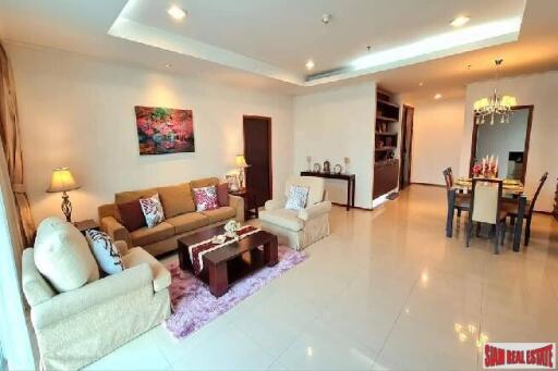 Piyathip Place Apartments - 3 Bedrooms and 3 Bathrooms for Rent in Phrom Phong Area of Bangkok