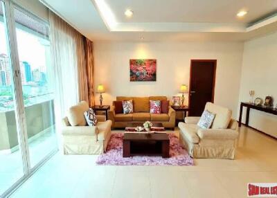 Piyathip Place Apartments - 3 Bedrooms and 3 Bathrooms for Rent in Phrom Phong Area of Bangkok