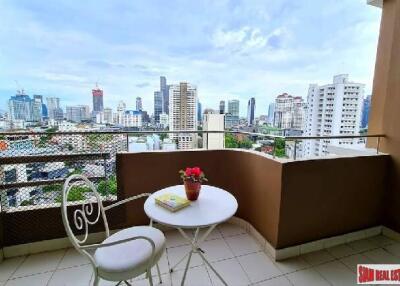 Piyathip Place Apartments - Modern 2 Bedrooms and 2 Bathrooms Apartment for Rent in Phrom Phong Area of Bangkok