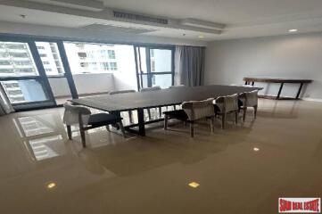 Shanti Sadan - Luxurious and Spacious Three Bedroom+ Study room Apartment for Rent in Thong Lo