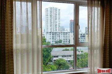 Avenue 61 Condominium - Spacious Contemporary Two Bedroom Low Rise Condo for Rent in a Quiet Area of Ekkamai