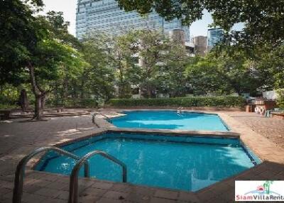 Siri Wireless Apartment - City Living and a Garden Setting in this Two Bedroom Lumphini Apartment for Rent