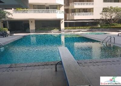 Asa Garden - Extra Large Three Bedroom Duplex and Pet Friendly on Sukhumvit 24