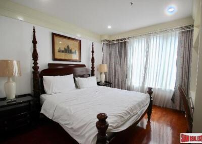 Baan Siri 24 Condo - 4 Bedrooms and 287 Sqm, Prominent Phrom Phong Location