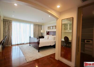 Baan Siri 24 Condo - 4 Bedrooms and 287 Sqm, Prominent Phrom Phong Location