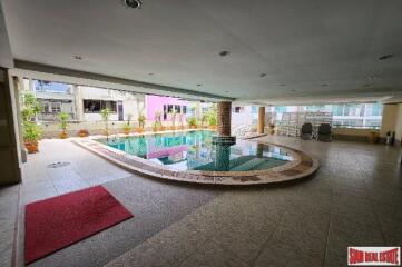 D.H. Grand Tower - Spacious 3-Bedroom Condo with Stunning Views, Prime CBD Location