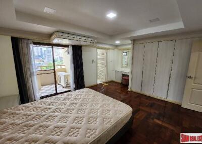 D.H. Grand Tower - Spacious 3-Bedroom Condo with Stunning Views, Prime CBD Location