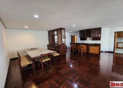 Le Premier 1 Condominium - 2 Bedrooms and 2 Bathrooms for Rent in Phrom Phong Area of Bangkok