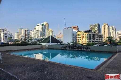 Le Premier 1 Condominium - 2 Bedrooms and 2 Bathrooms for Rent in Phrom Phong Area of Bangkok