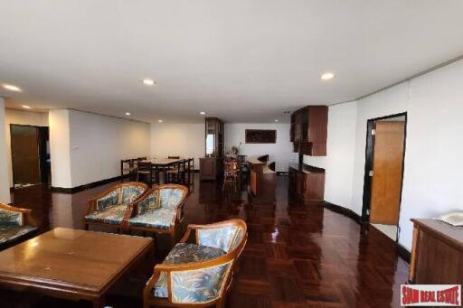 Le Premier 1 Condominium - 2 Bedrooms and 2 Bathrooms for Rent in Phrom Phong Area of Bangkok