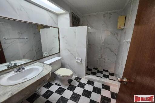 175 ตรม., 2 ห้องนอน, 2 ห้องน้ำ อพาร์ทเมนท์ ราคา ฿ 45,000/เดือน