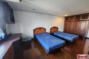 Le Premier 1 Condominium - 2 Bedrooms and 2 Bathrooms for Rent in Phrom Phong Area of Bangkok