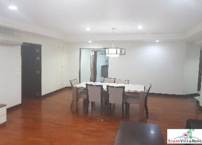 Baan Sukhumvit 14 - Convenient and Spacious Two Bedroom Condo for Rent in Lumphini