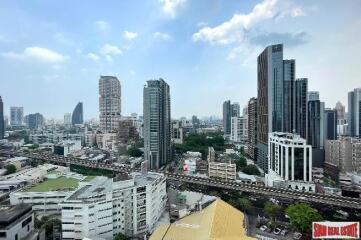 Academia Grand Tower Condominium - 3 Bedrooms and 2 Bathrooms for Rent in Phrom Phong Area of Bangkok