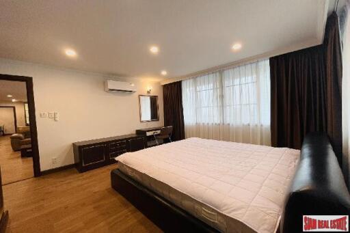 Academia Grand Tower Condominium - 3 Bedrooms and 2 Bathrooms for Rent in Phrom Phong Area of Bangkok