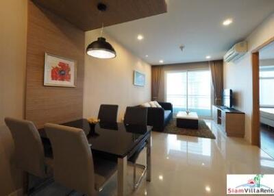 Circle Condominium - Big 46 sqm One Bedroom Condo for Rent in Phetchaburi