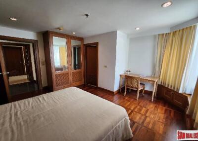 Suan Phinit Place - Spacious 3-Bedroom Condo with Unblocked Views, BTS Chong Nonsi, Bangkok