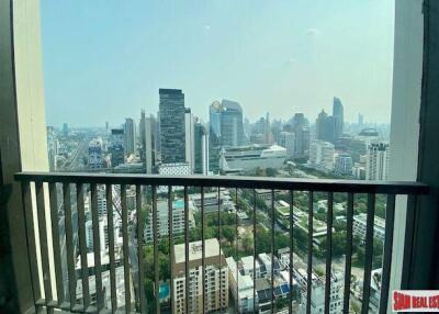 Life One Wireless - Modern Two Bedroom with City Views from the 40th Floor for Rent in Ploenchit