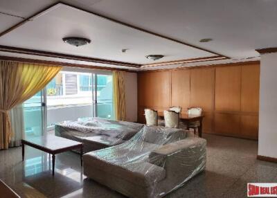 S.C.C Residence - 2+1 Bedrooms and 3 Bathrooms for Rent in Phrom Phong Area of Bangkok