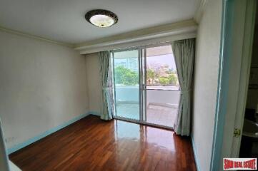 S.C.C Residence - 2+1 Bedrooms and 3 Bathrooms for Rent in Phrom Phong Area of Bangkok