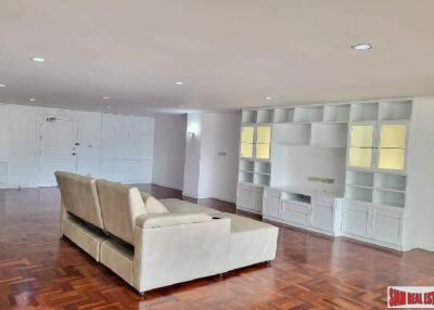 Regent on the park 3 - 3 Bed Condo for Rent in Asoke