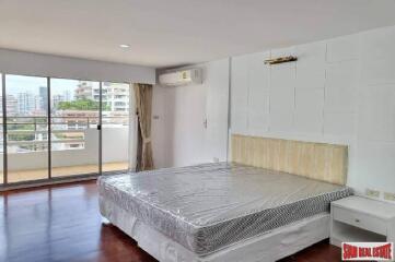 Regent on the park 3 - 3 Bed Condo for Rent in Asoke